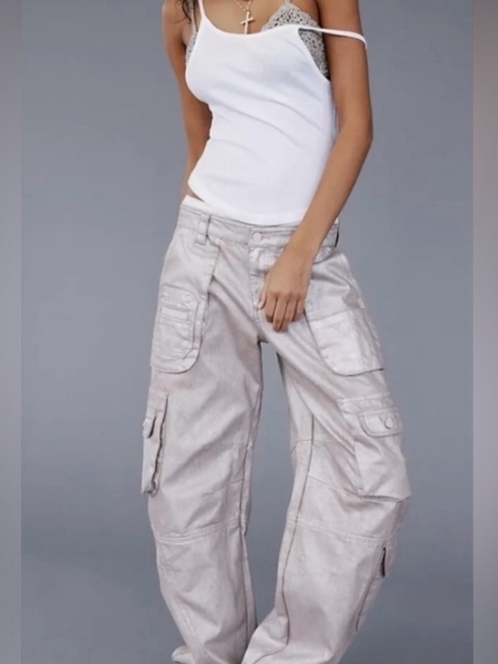 Denim - Free People Metallic Cargo Barrel
Jeans